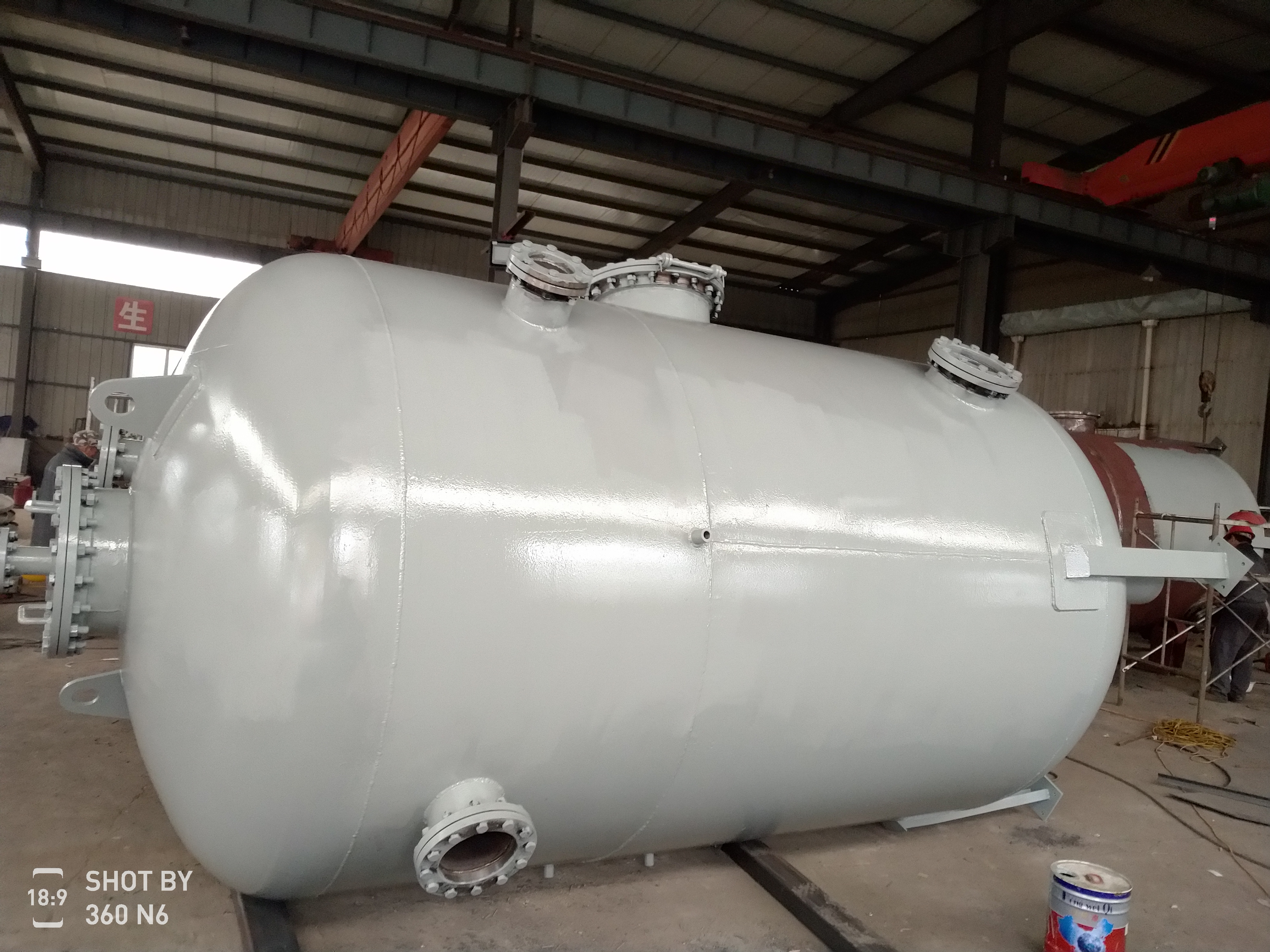 钦州热力除氧器和给水加热器的对比